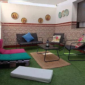 Patio Privado, Parking Gratis Y A Un Paso Del Vial Appartement